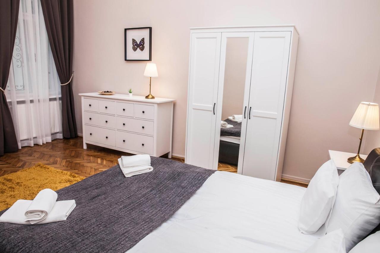Fullmoon Apartments 1 Segedin Dış mekan fotoğraf